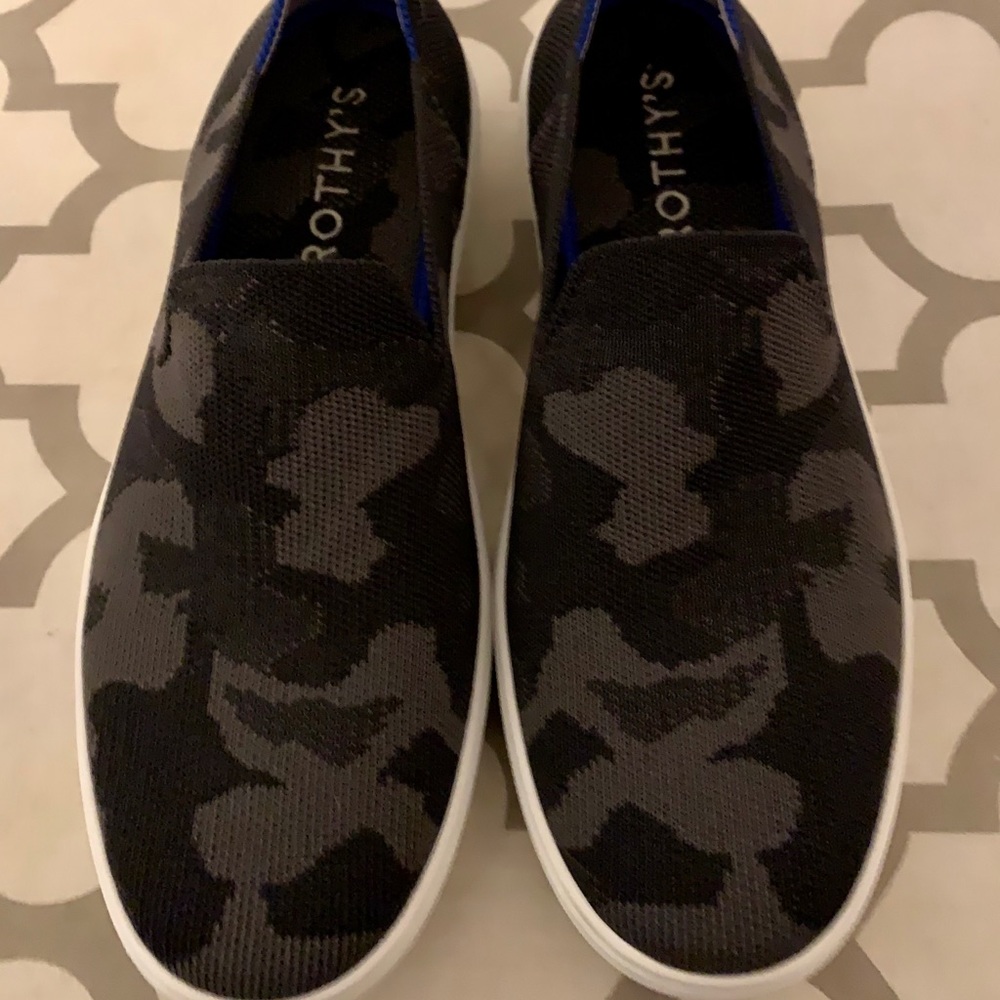 Rothy’s Size 8 Grey Camo Slip On Sneakers